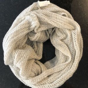 ⭐️ 2/$9 LC Lauren Conrad Infinity Scarf